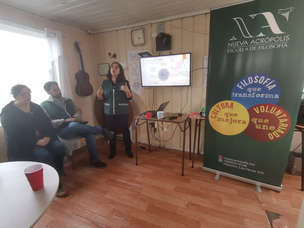 Volunteer training workshop in Temuco